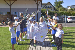 1-1_Einzug-Spalier